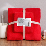 Set prosop 2 piese rosu coral flece dimensiuni 35 x 75 cm 140 x 70 cm